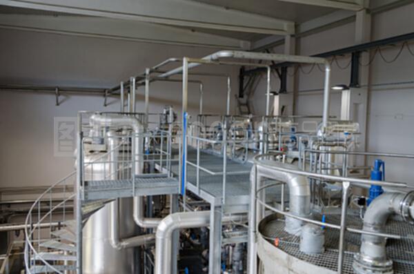 污泥處理與能源利用 坦克沼氣池、干燥設備及藥化設備的綜合應用